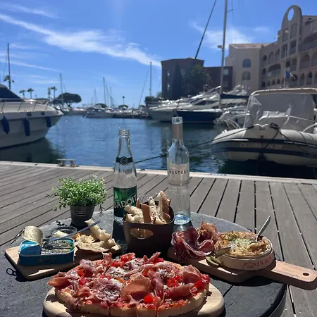 Sejour Au Port Hyeres