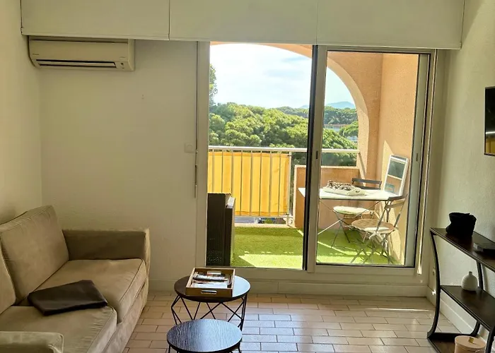 Sejour Au Port Hyères